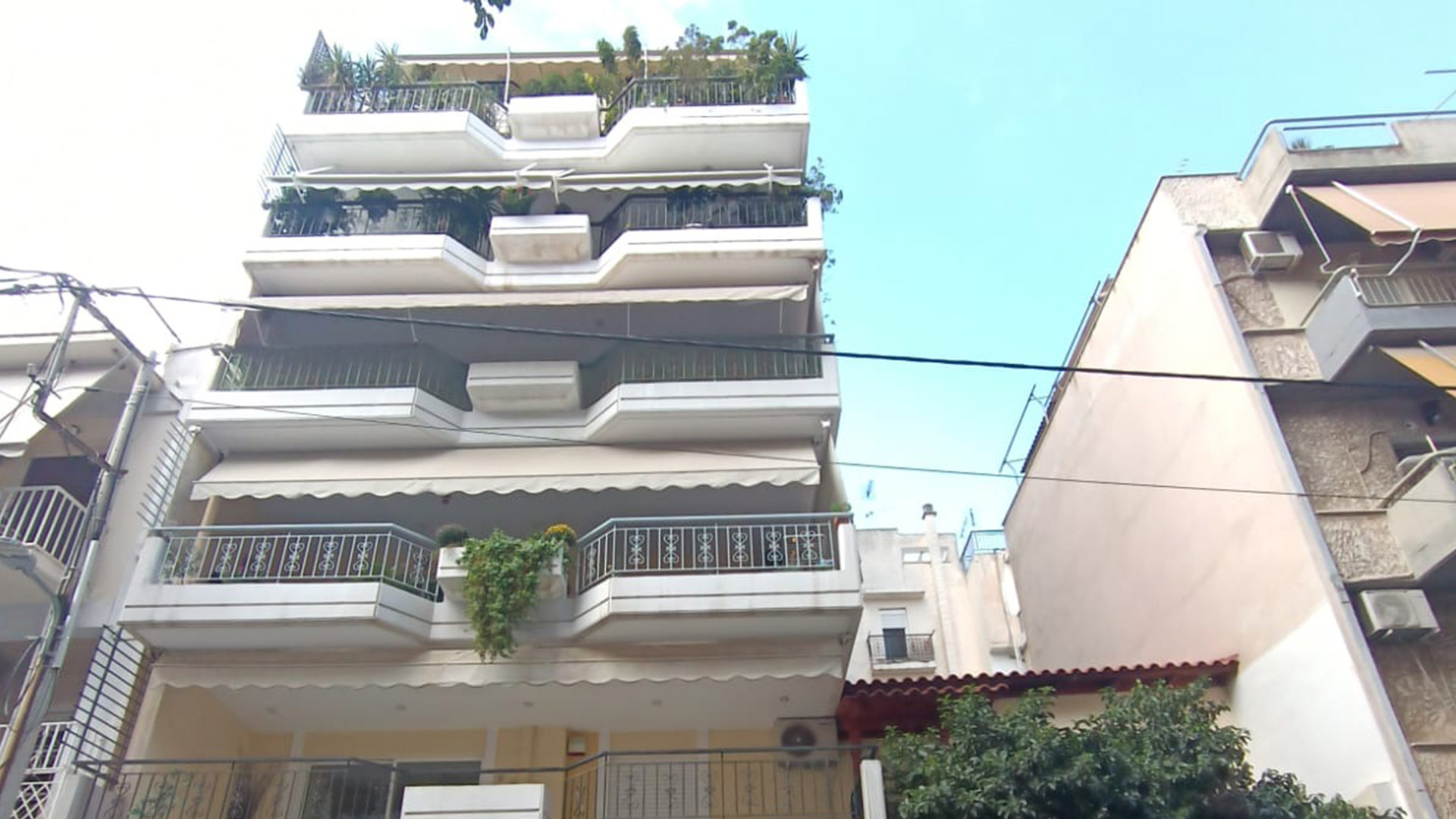 Flessa 49 – Piraeus